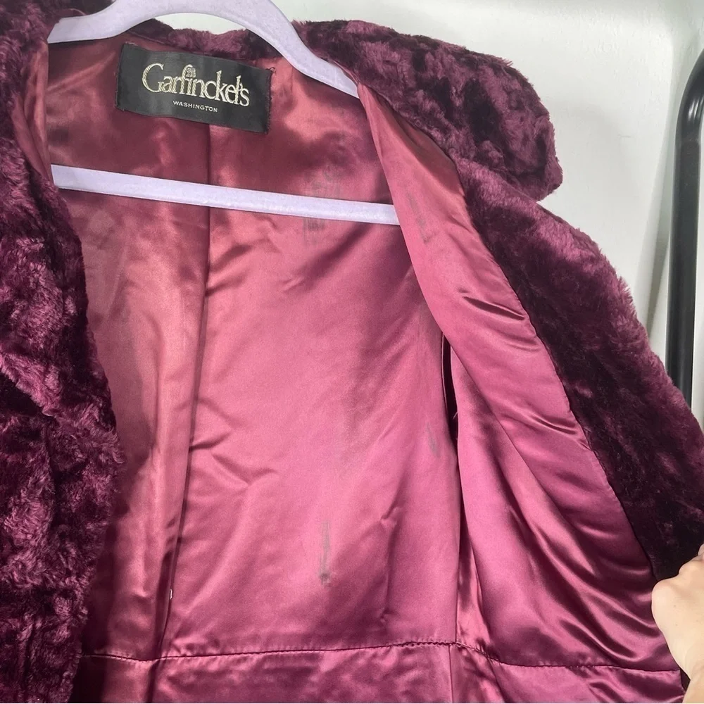 VINTAGE 1970s Garfinckel’s Washington Glenorba North Bay by Glenoit Long Coat - Picture 3 of 15